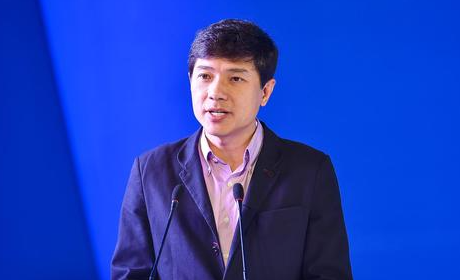 百度李彥宏：百度目前 20% 代碼由 AI 完成，不斷重復(fù)開發(fā)基礎(chǔ)大模型是浪費社會資源